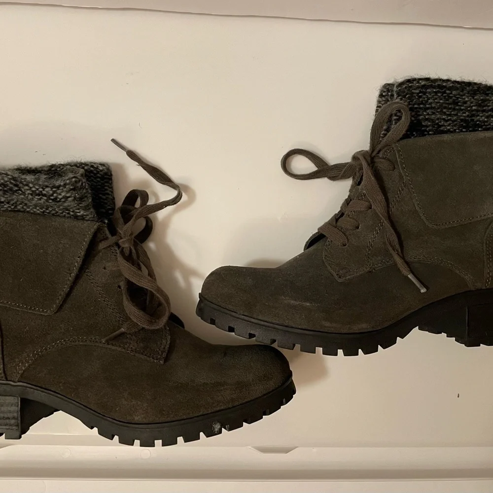 Lucky Brand Genuine Suede Leather Lace Up Block Heel Boots Brown New!